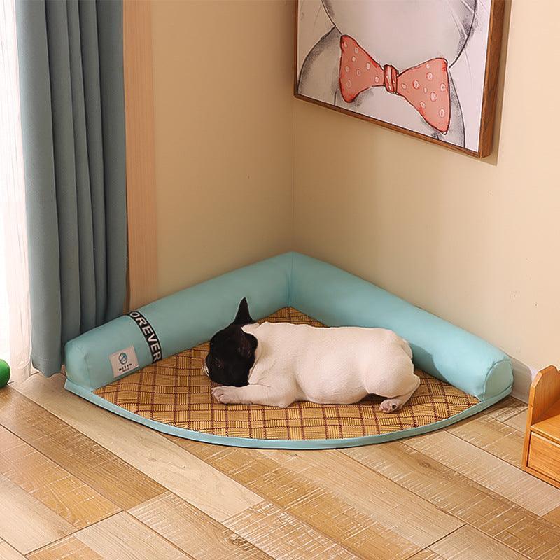 Dog Hugs Cat Cool Breeze Pet Oasis cooling mat for dogs and cats, with a soft, smooth surface ideal for hot summer days.
